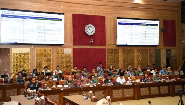 Kemendikdasmen Siapkan Langkah Strategis Laksanakan Putusan MK Soal Biaya Pendidikan