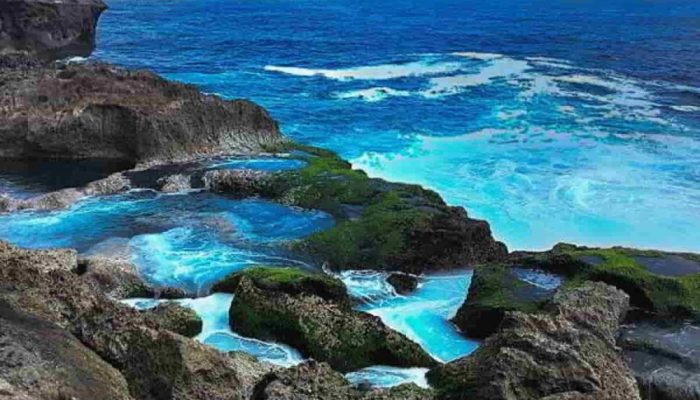 Menyambut Liburan, Ini 5 Rekomendasi Pantai Terbaik di Jawa Timur yang Wajib Dikunjungi