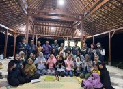 Lahan Sempit Bukan Halangan: Tim KKN 82 UMBY Wujudkan Kebun Pangan Mandiri di Dusun Gondosuli