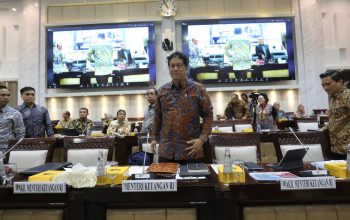Menkeu Purbaya Yudhi Sadewa saat rapat kerja dengan Komisi XI DPR di Jakarta. (Foto: Ismadi Amrin/InfoPublik)