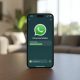 Ilustrasi Download Status WhatsApp