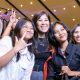 Para Peserta Talkshow Inspiratif bertajuk She-Connects: Perempuan, Digital, dan Aksi Nyata yang digelar Kementerian Komunikasi dan Digital (Kemkomdigi) di Bali, Jumat (10/10/2025) berfoto bersama Menkomdigi Meutya Hafid. (Foto: Bismo Agung/IGID KPM Kemkomdigi)