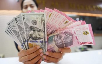 Rupiah Tertekan, Ekonom Dorong Pemerintah Terapkan Kebijakan Koheren