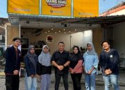 Mahasiswa Magister Manajemen Universitas Negeri Malang Dampingi UMKM Mang Ismu Bondowoso Tingkatkan Wawasan Manajerial dan Digitalisasi Bisnis