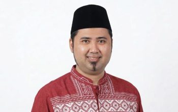 Penulis : Chandra Sukma Anugrah S.Kom, M.Kom (Dosen Universitas Pesantren Tinggi Darul Ulum