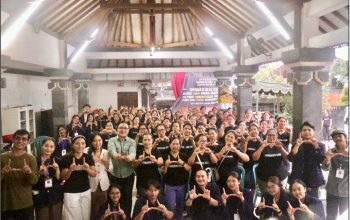 Gerakan Cerdas Rumah Tangga: Stop Boros Pangan dan Olah Minyak Jelantah Bersama Mahasiswa KKN PPM Universitas Udayana di Peguyangan Kangin