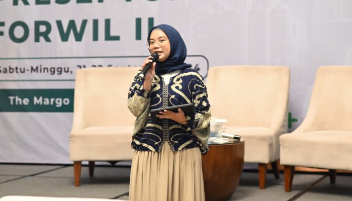 Ketika Krisis Jadi Trending Topic: Cara Bertahan di Era Digital yang Serba Cepat