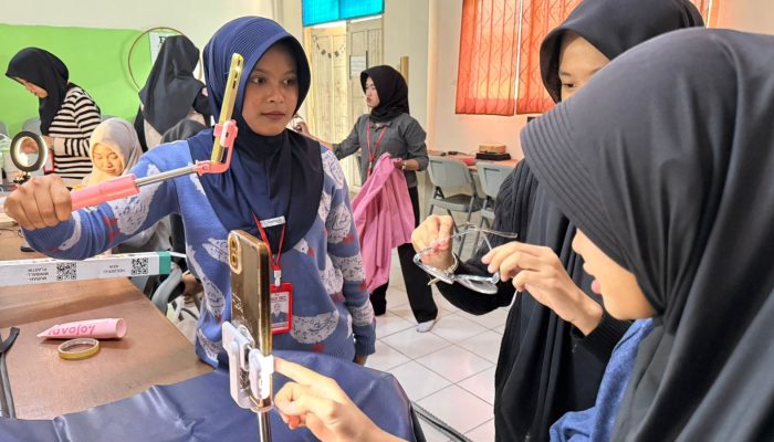 Melatih Siswa Menjadi ‘Digital Sales Specialist’ Bersama Juri Nasional LKS