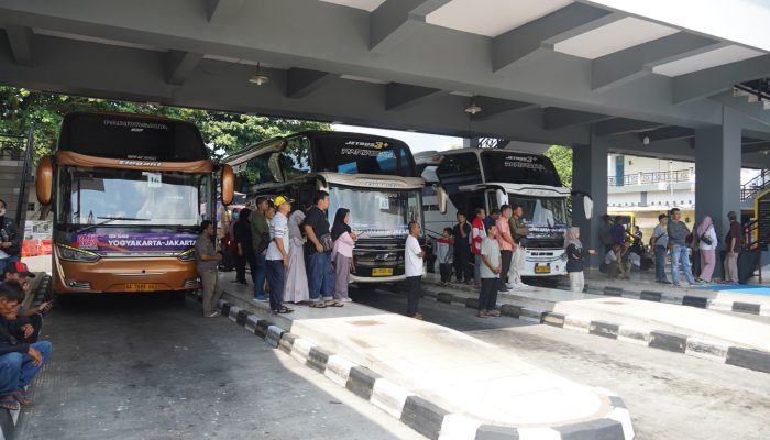 Kemenhub Tegaskan Sanksi Tegas bagi PO Bus yang tidak Masuk Terminal