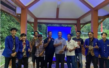 PEMBERDAYAAN MASYARAKAT MELALUI PELATIHAN PENGELOLAAN MEDIA SOSIAL INSTAGRAM SEBAGAI MEDIA PROMOSI DESA WISATA