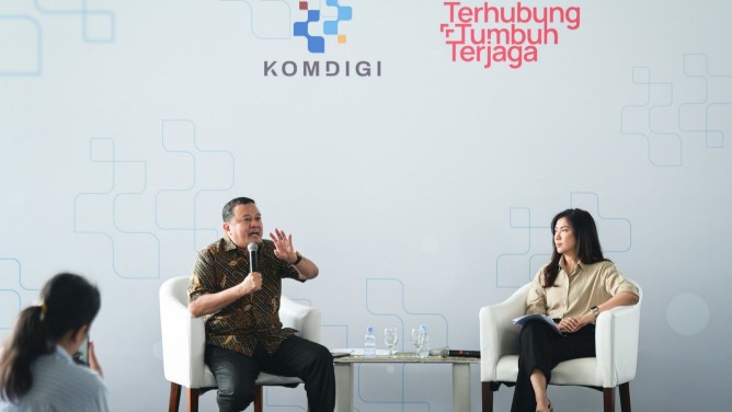Registrasi Biometrik Kartu SIM