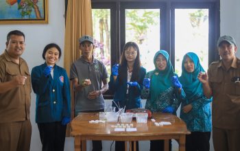 Workshop Minyak Atsiri di Batu, UBAYA dan UWKS Perkuat Pemberdayaan Masyarakat Desa Jatijejer