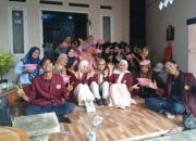 Mahasiswa Untirta Edukasi Budidaya Bayam Hidroponik  Menggunakan Rockwool dan Botol Bekas sebagai Upaya Mendukung  Ketahanan Pangan