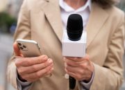 KPI Tegaskan Televisi Nasional Liput Demonstrasi Mahasiswa: Sembilan Stasiun TV Tercatat Menayangkan Pemberitaan