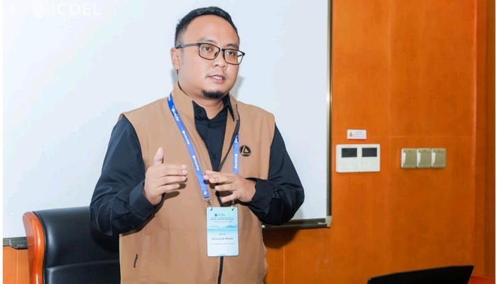 Dari Indonesia ke China, Ahmad Zaki Munibi Presentasikan Riset AI untuk Pembelajaran Bahasa Inggris